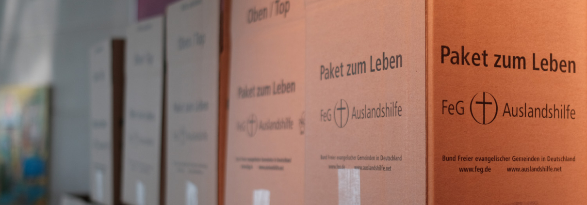 Pakete zum Leben